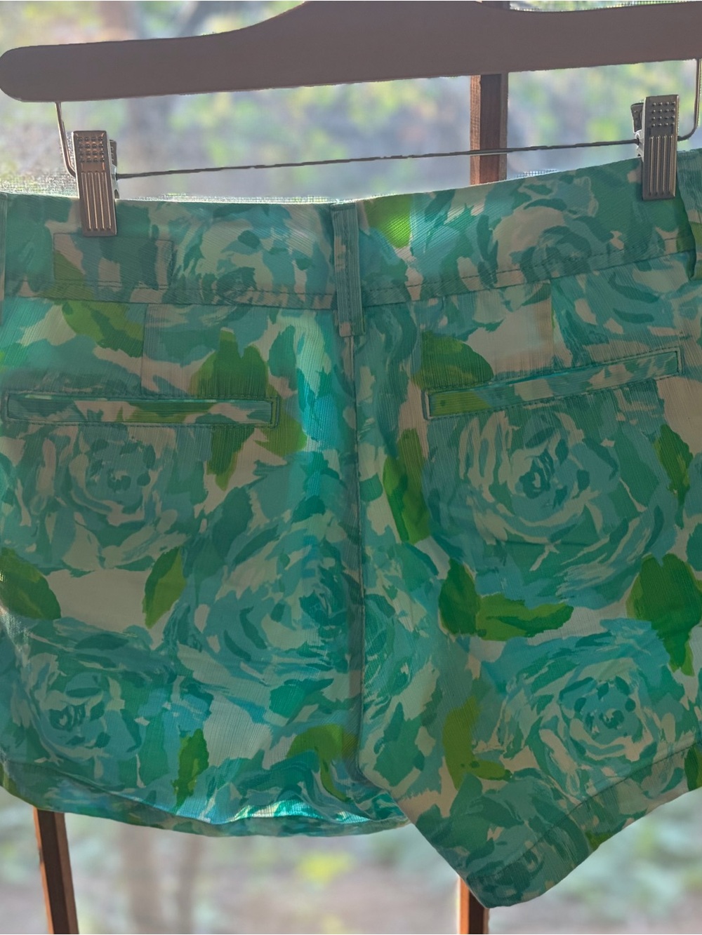 Lilly Pulitzer Mint & Turquoise Floral Bermuda Shorts size 10 - Picture 3 of 5